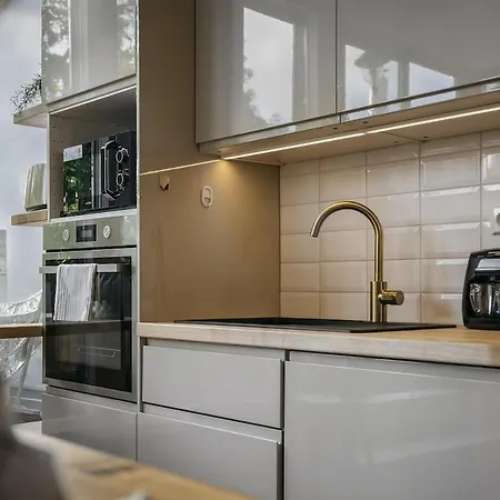 Luxury Haven 3br Penthouse, 3bath, Hot Tub & Roof