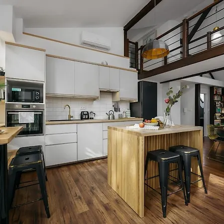 Apartamento Luxury Haven 3br Penthouse, 3bath, Hot Tub & Roof *