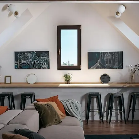 Apartamento Luxury Haven 3br Penthouse, 3bath, Hot Tub & Roof *