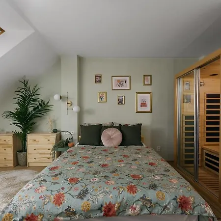 Apartamento Luxury Haven 3br Penthouse, 3bath, Hot Tub & Roof Praga