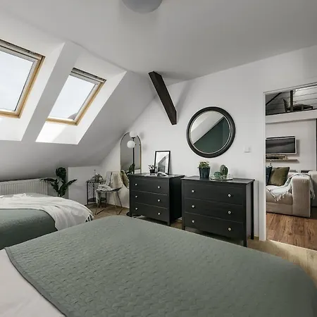 Apartamento Luxury Haven 3br Penthouse, 3bath, Hot Tub & Roof *