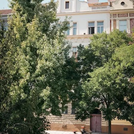 Apartamento Luxury Haven 3br Penthouse, 3bath, Hot Tub & Roof Praga