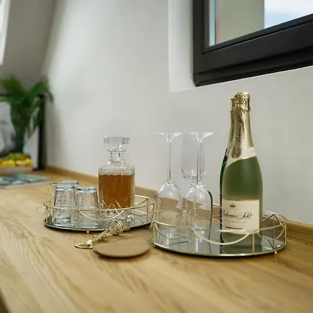 Apartamento Luxury Haven 3br Penthouse, 3bath, Hot Tub & Roof *